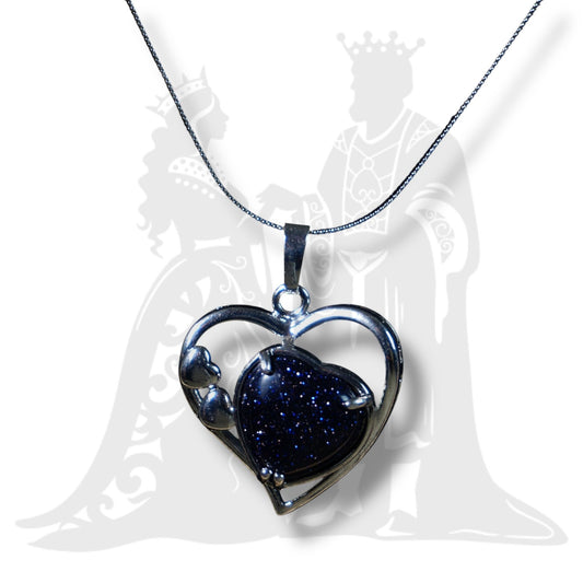 Szív medál fémmel Szintetikus Napkő kék 2,5x2,5cm