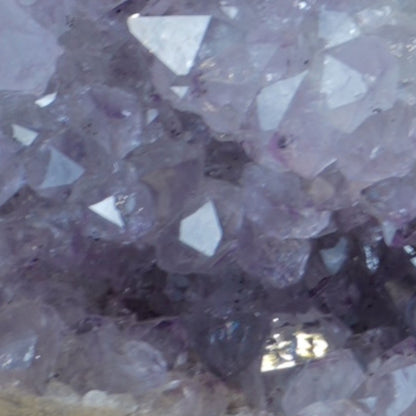 Ametiszt drúza álló 444g (URY) (FIX)