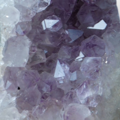 Ametiszt drúza álló 550g (URY) (FIX)