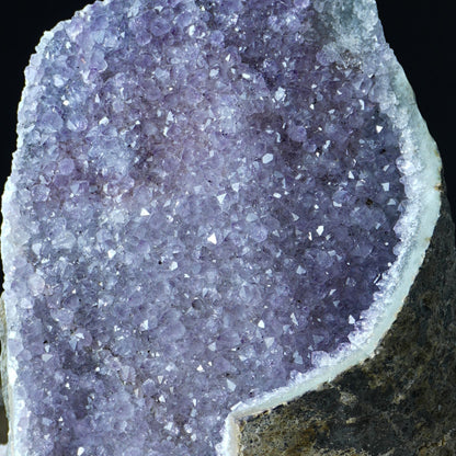 Ametiszt drúza álló 1010g (URY) (FIX)