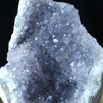 Ametiszt drúza álló 708g (URY) (FIX)