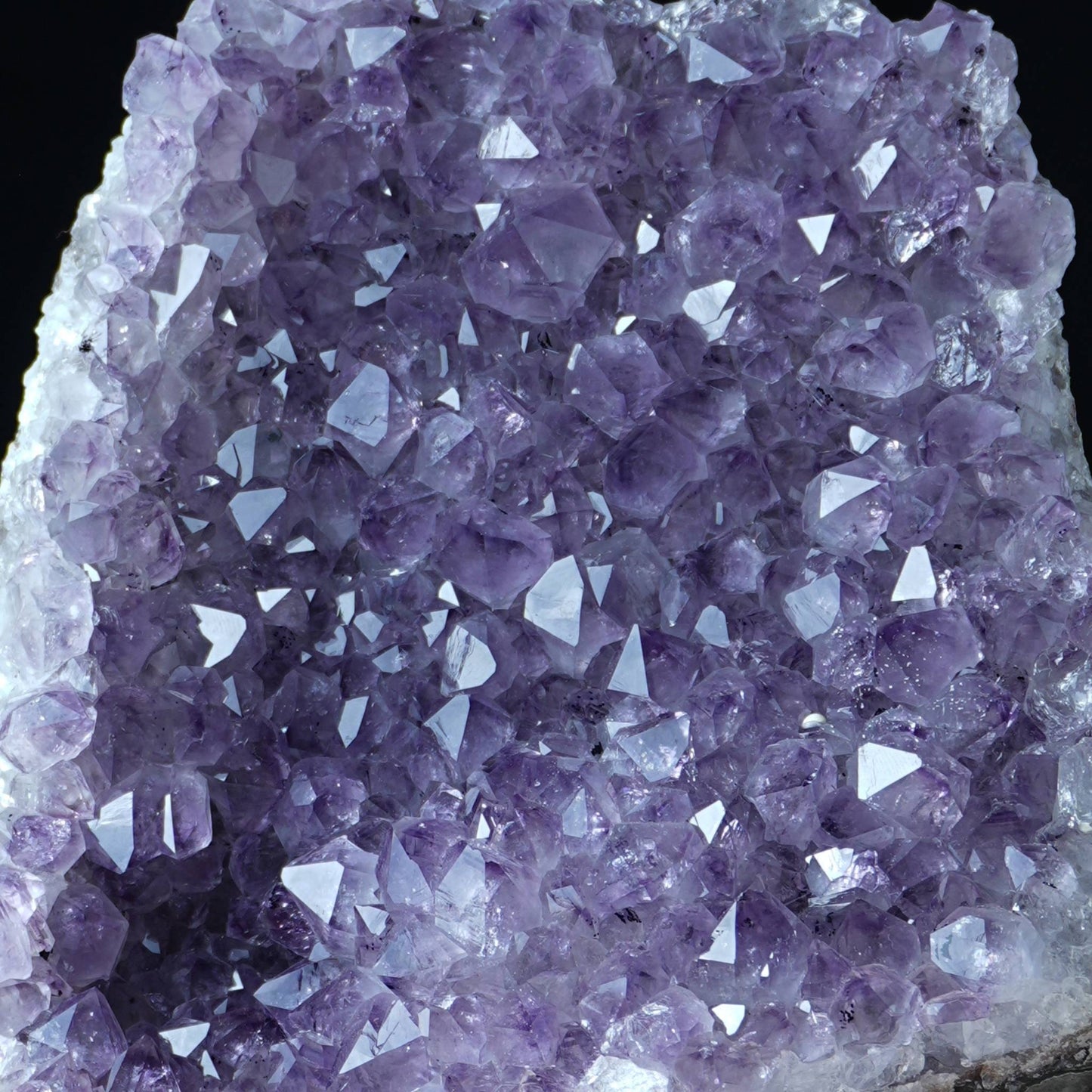 Ametiszt drúza álló 1,514 kg (URY) (FIX)