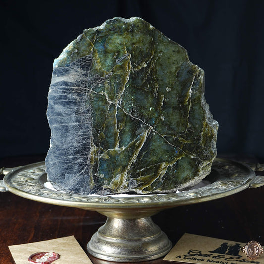 1FP Labradorit 2,495 kg 17-18 cm (MDG)